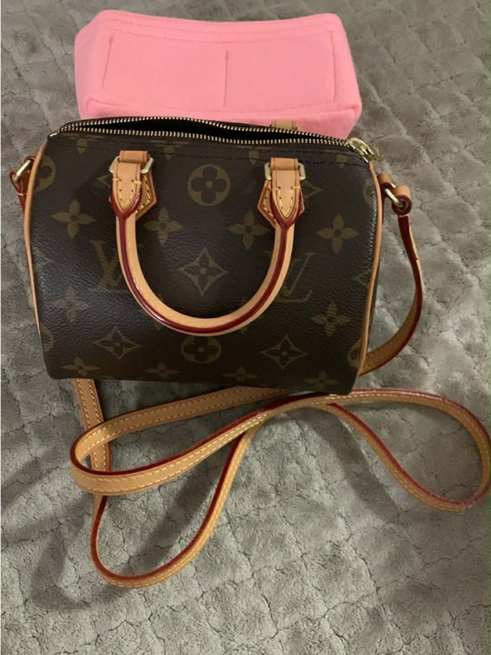 Louis Vuitton nano speedy